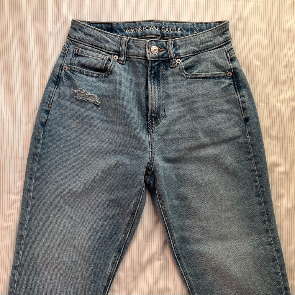American Eagle mom jeans - Picture 3 of 6